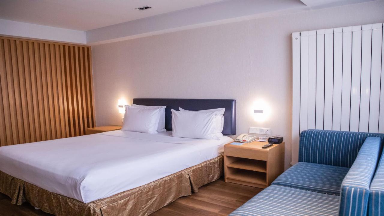 Holiday Inn Express Zhangjiakou Park View, An Ihg Hotel Exterior photo