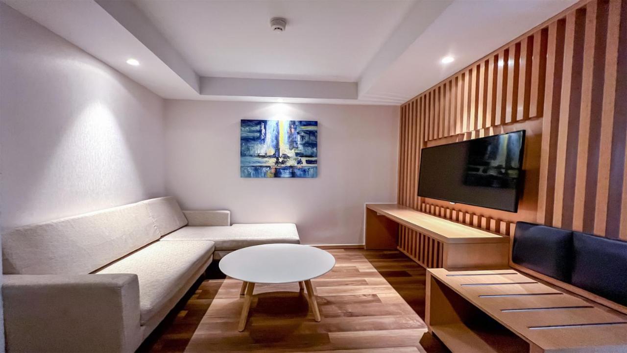 Holiday Inn Express Zhangjiakou Park View, An Ihg Hotel Exterior photo